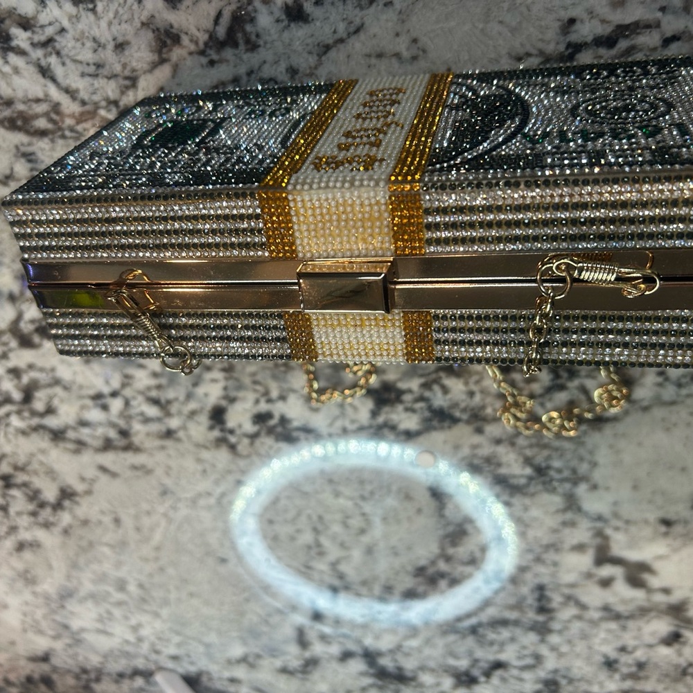 Crystal Embellished Money Clutch with crossbody chain NWOT - Picture 10 of 14